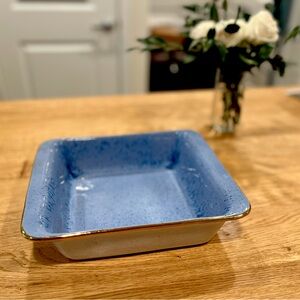 Anthropologie Speckled Blue w/ Gold Rim 8” Bakeware